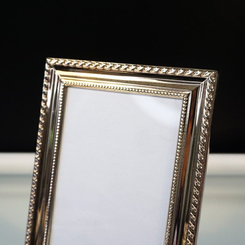 Ornate Silver Color Picture Frame - Picture 4 of 7
